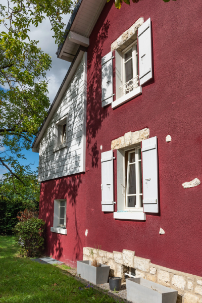 Maison individuelle à vendre à Bernex par l'agence Désormière & Vanhalst - Façade vedette