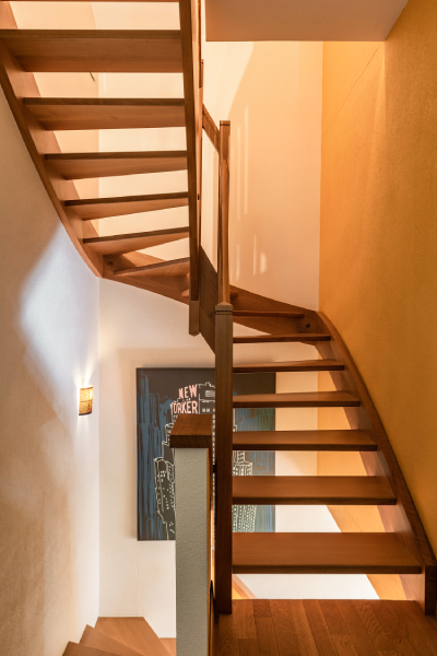 Maison individuelle à vendre à Bernex par l'agence Désormière & Vanhalst - escaliers étage